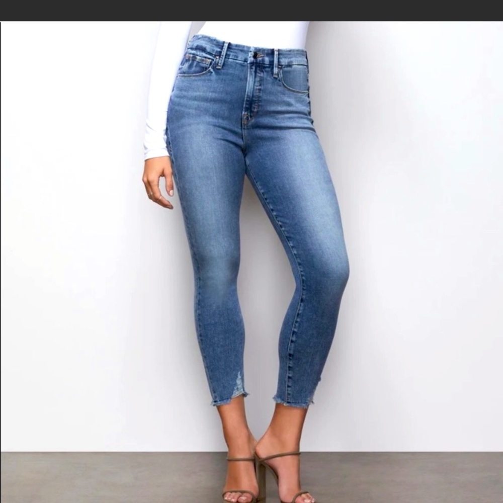 NWT Good American jeans cropped